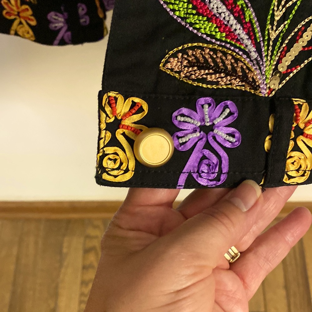 Berer Womens Jacket - Picture 4 of 10